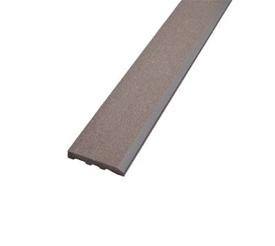 Plinthe de finition en bois composite flexible - Marron chocolat